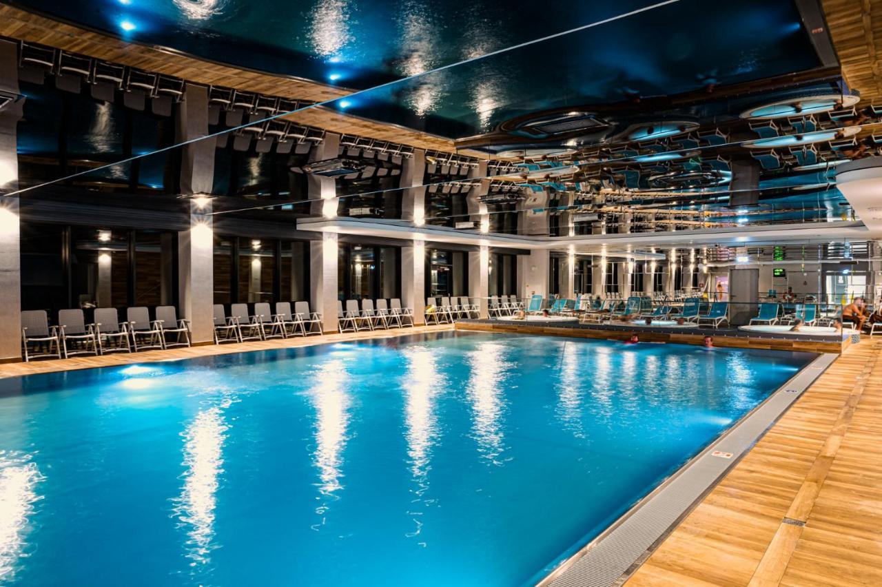 Hamilton SPA&Wellness Świnoujście Zewnętrze zdjęcie The swimming pool at the hotel