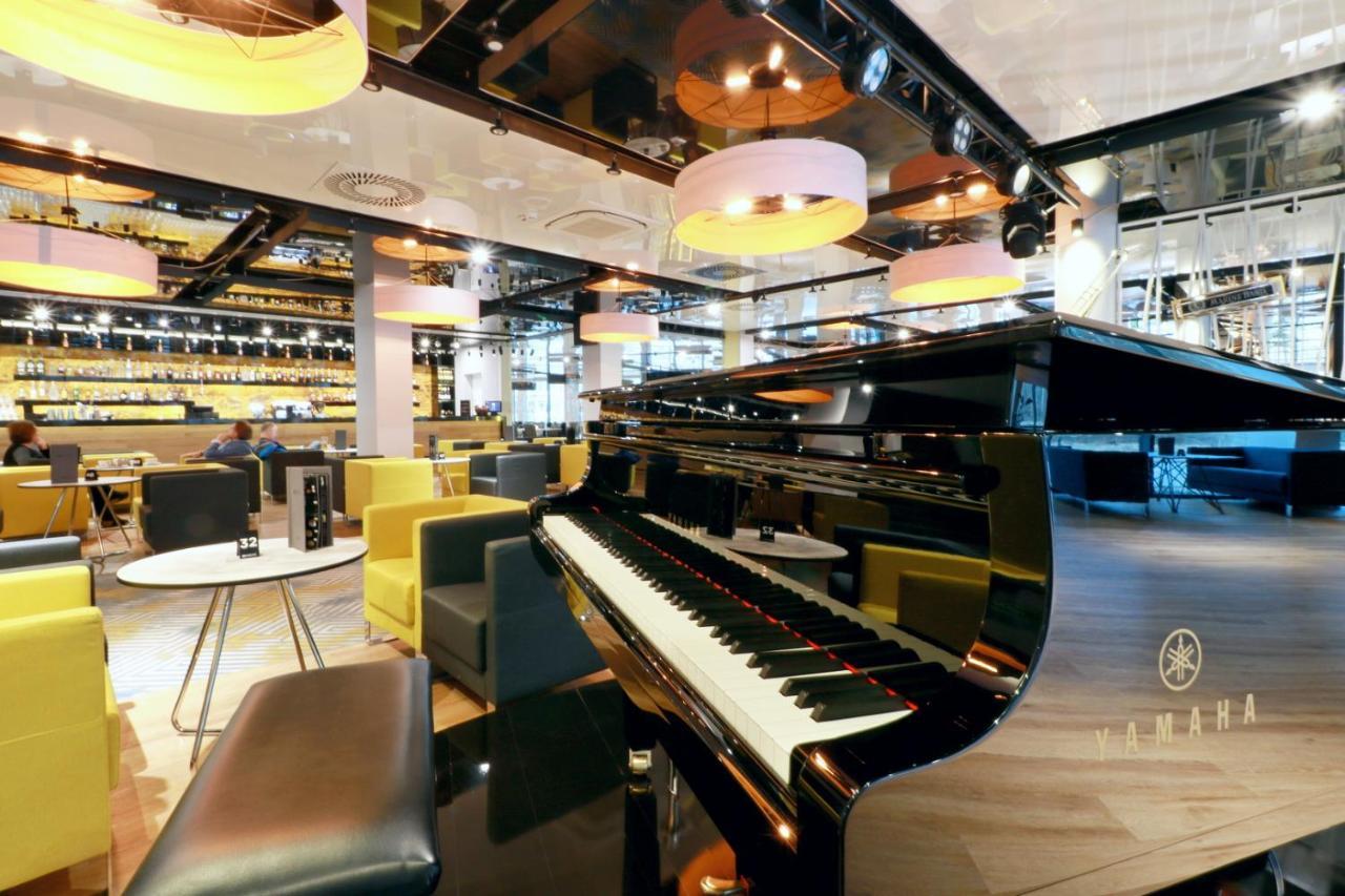 Hamilton SPA&Wellness Świnoujście Zewnętrze zdjęcie The piano bar on board